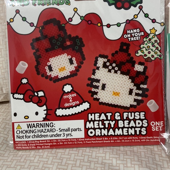 Sanrio Christmas Hello Kitty & Friends Melty Beads Ornaments NWT - Picture 2 of 3